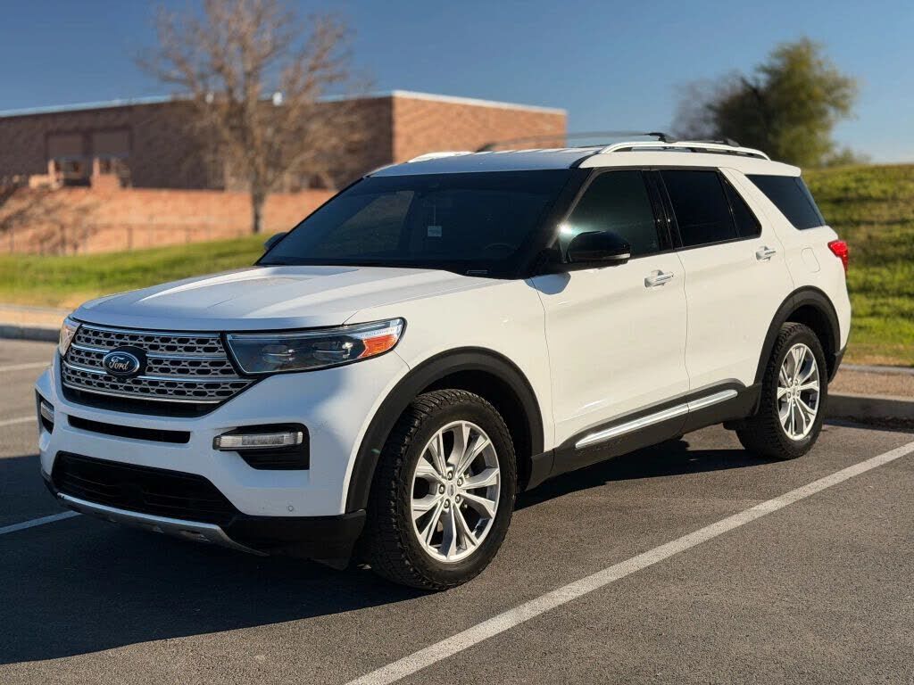 2021 FORD Explorer