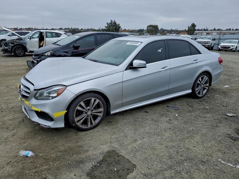 2016 MERCEDES-BENZ E-Class