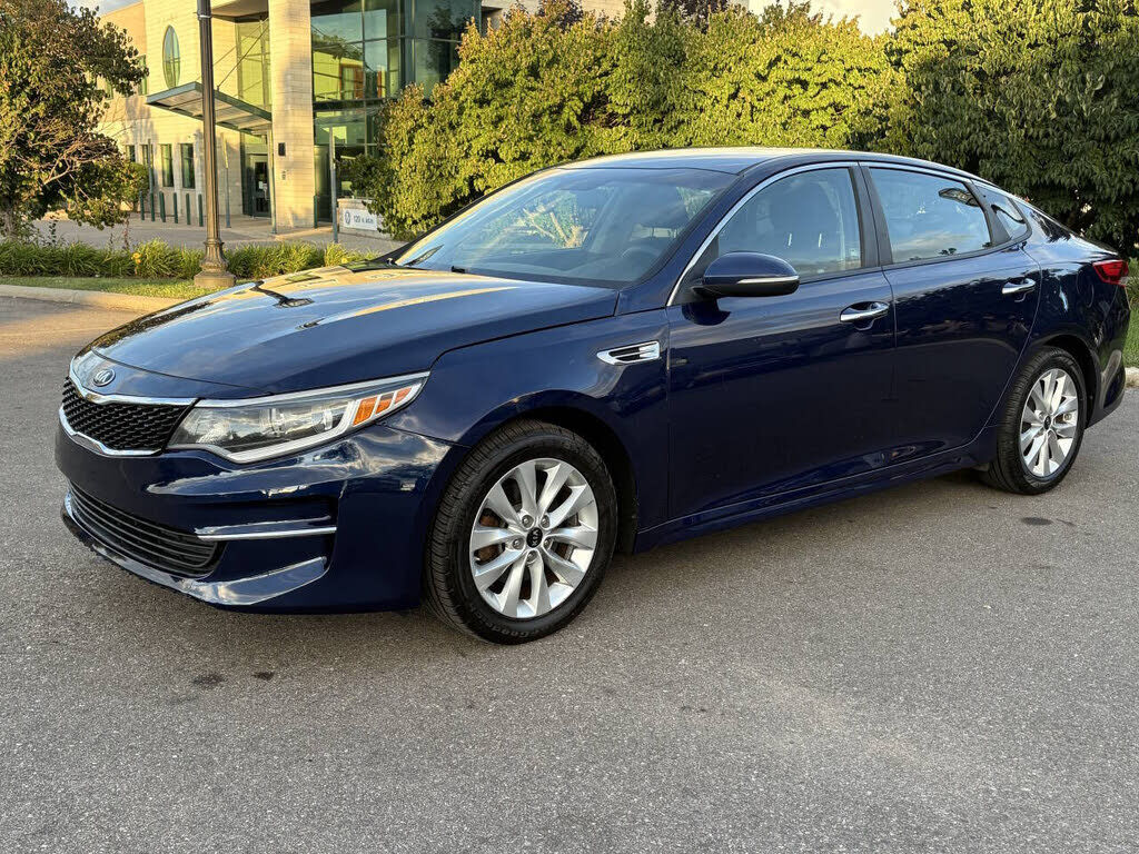 2018 KIA Optima