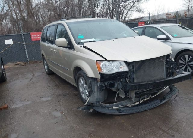 2011 CHRYSLER Town and Country