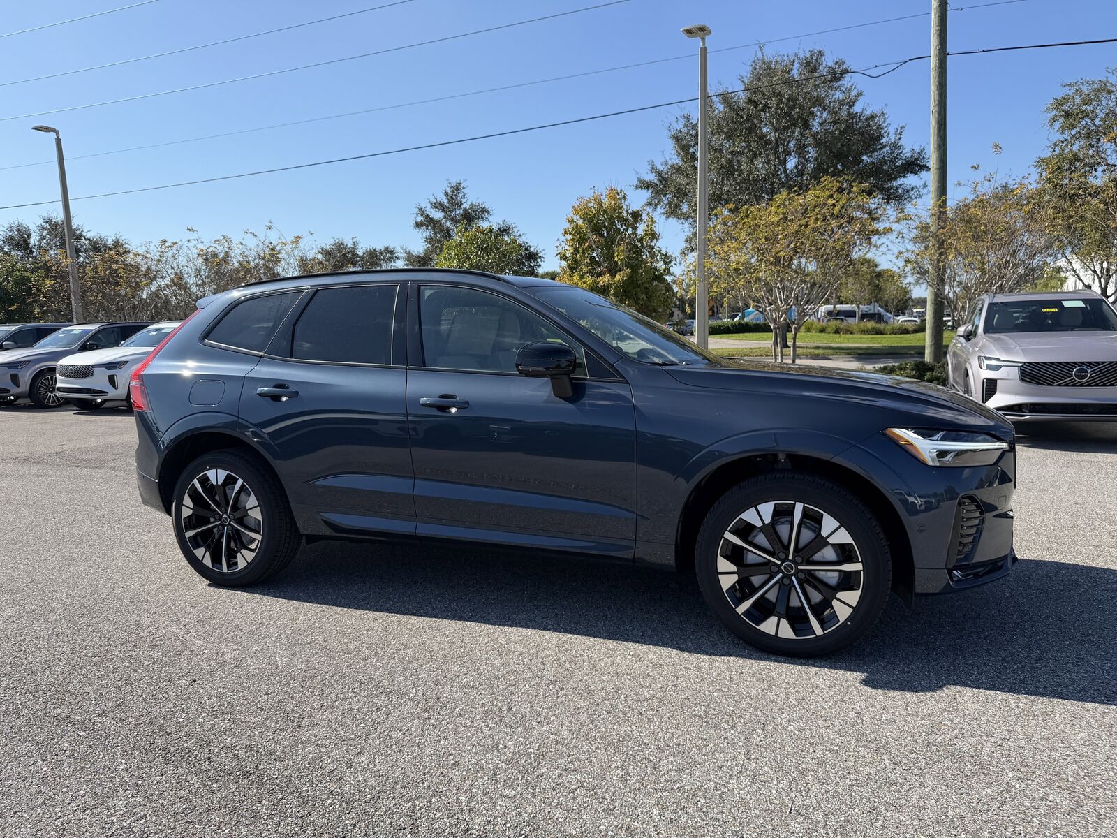 2026 VOLVO XC60