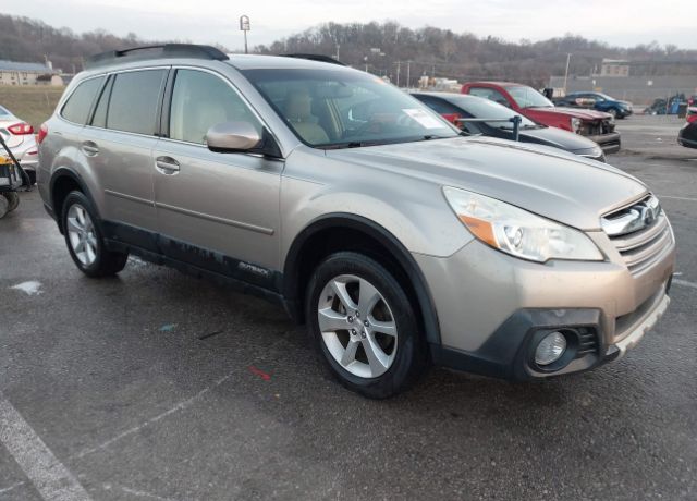 2014 SUBARU Outback