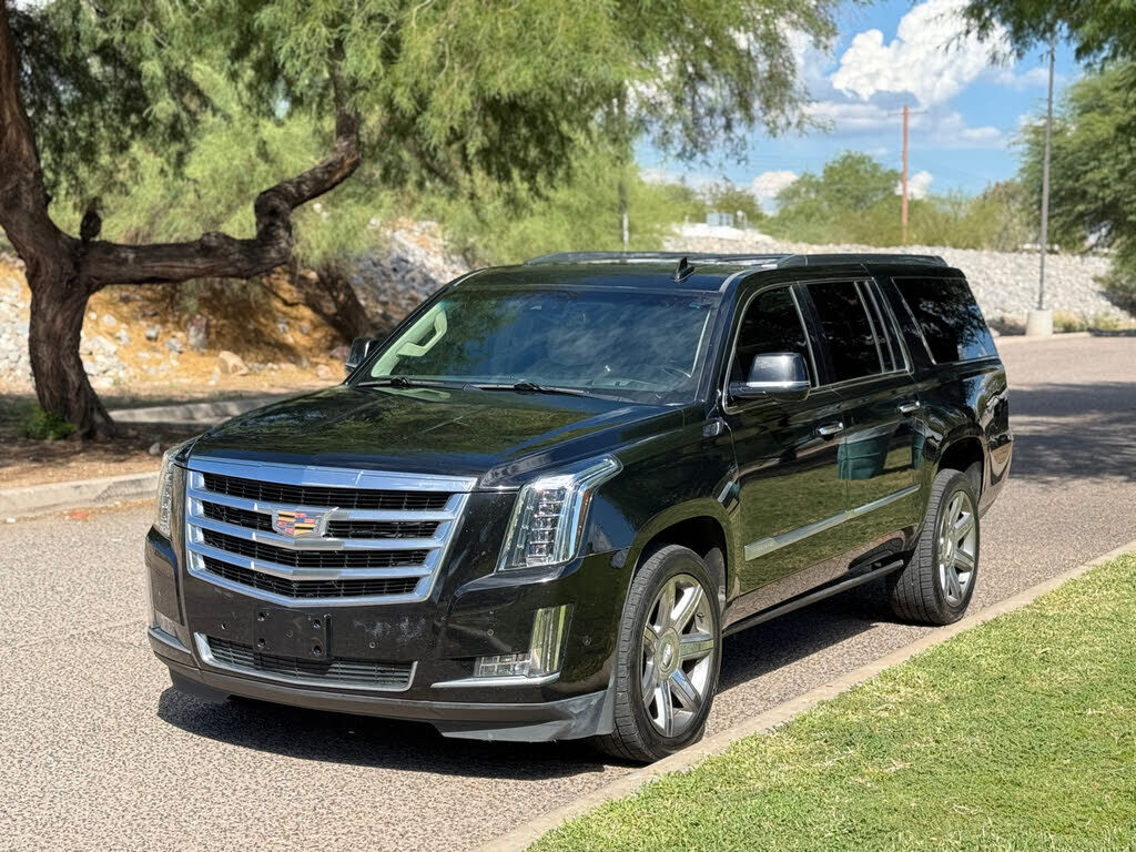 2019 CADILLAC Escalade ESV