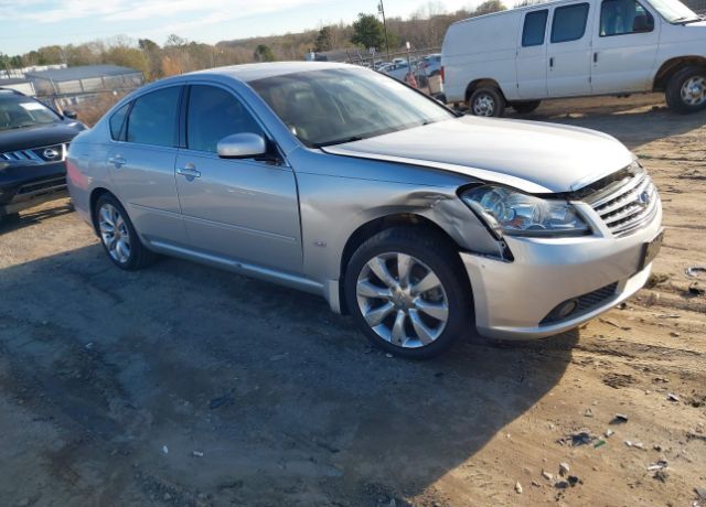 Infiniti M35