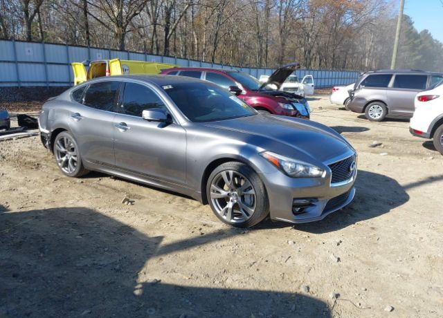 2019 INFINITI Q70