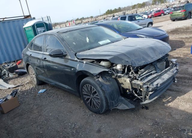 2021 VOLKSWAGEN Jetta