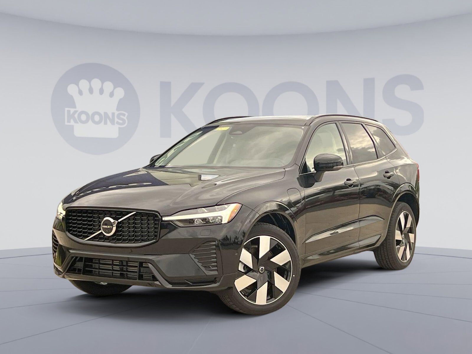 2025 VOLVO XC60