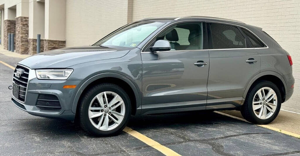 2016 AUDI Q3