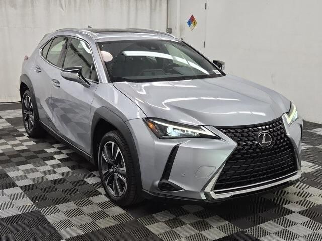 2023 LEXUS UX