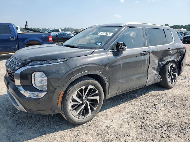 2023 MITSUBISHI Outlander