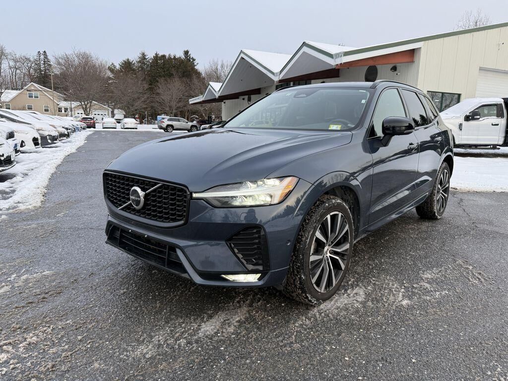2024 VOLVO XC60