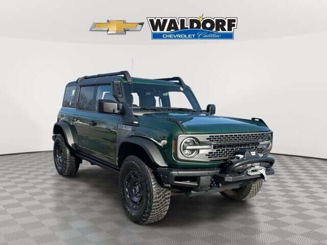 2024 FORD Bronco
