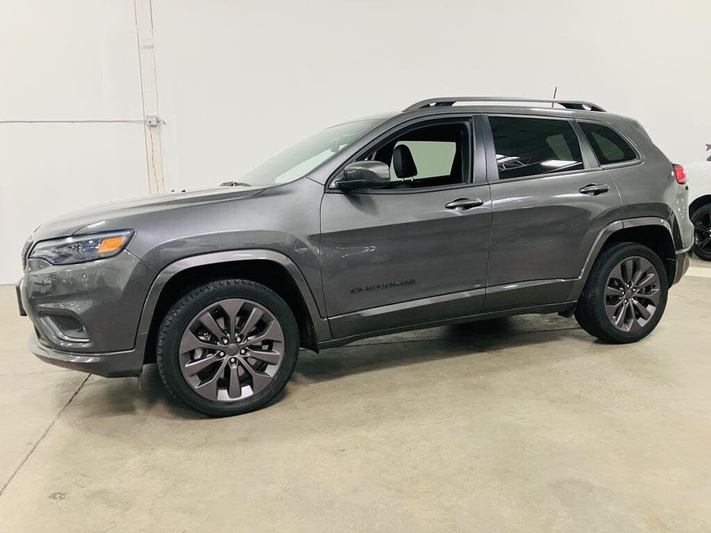 2020 JEEP Cherokee
