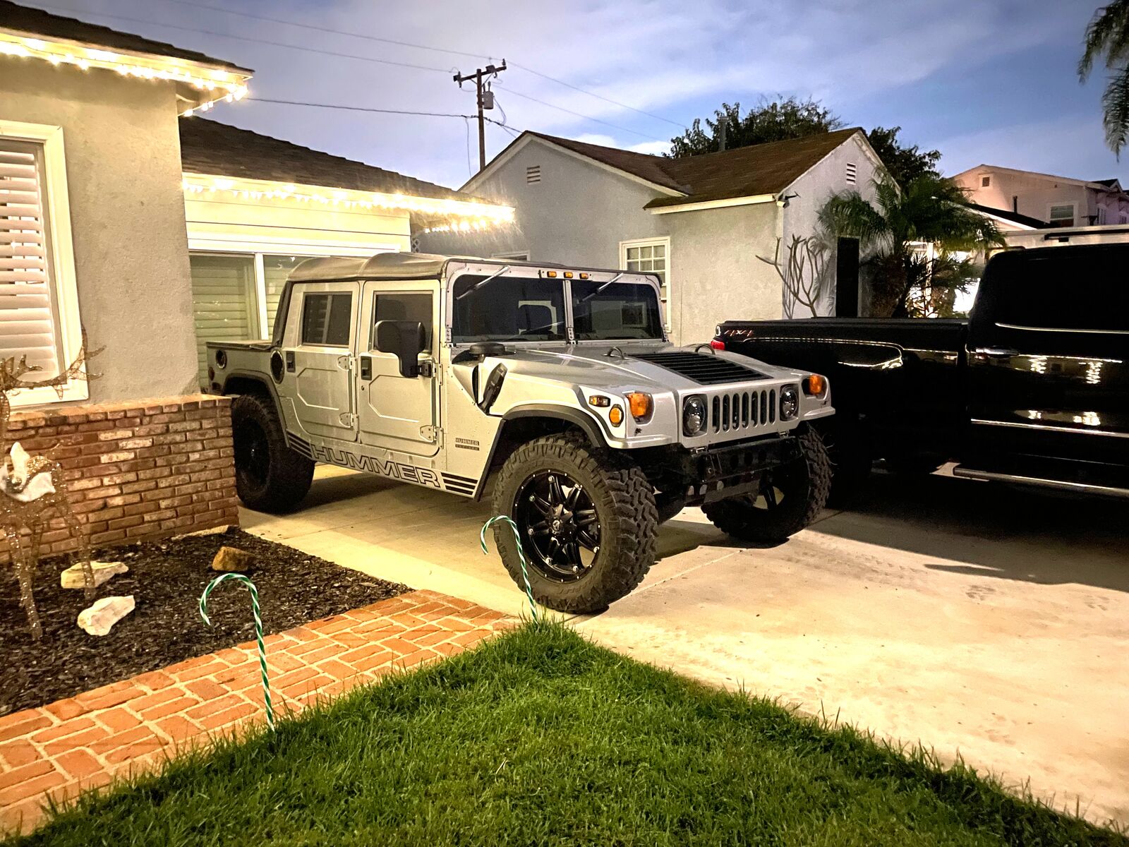 HUMMER H1