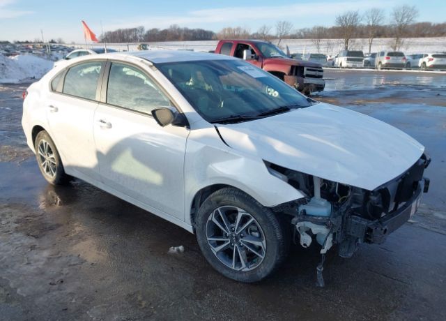 2024 KIA Forte