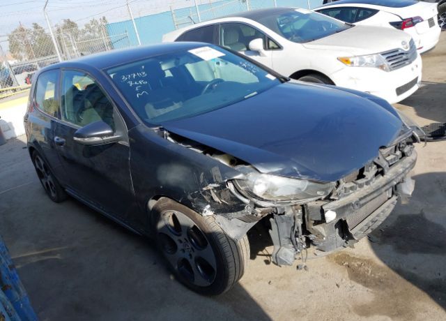 2013 VOLKSWAGEN Golf GTI