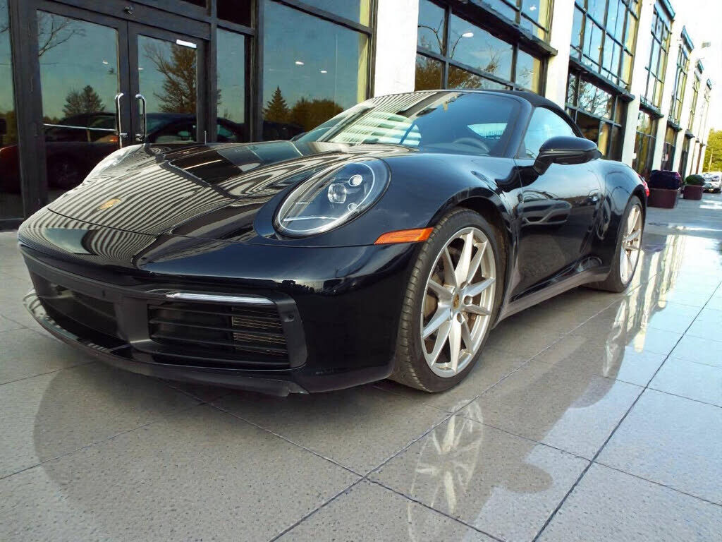 2021 PORSCHE 911