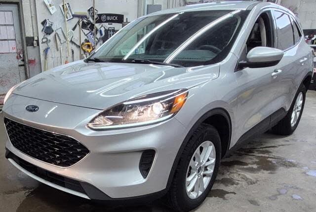 2020 FORD Escape