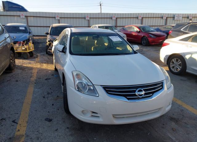 2012 NISSAN Altima