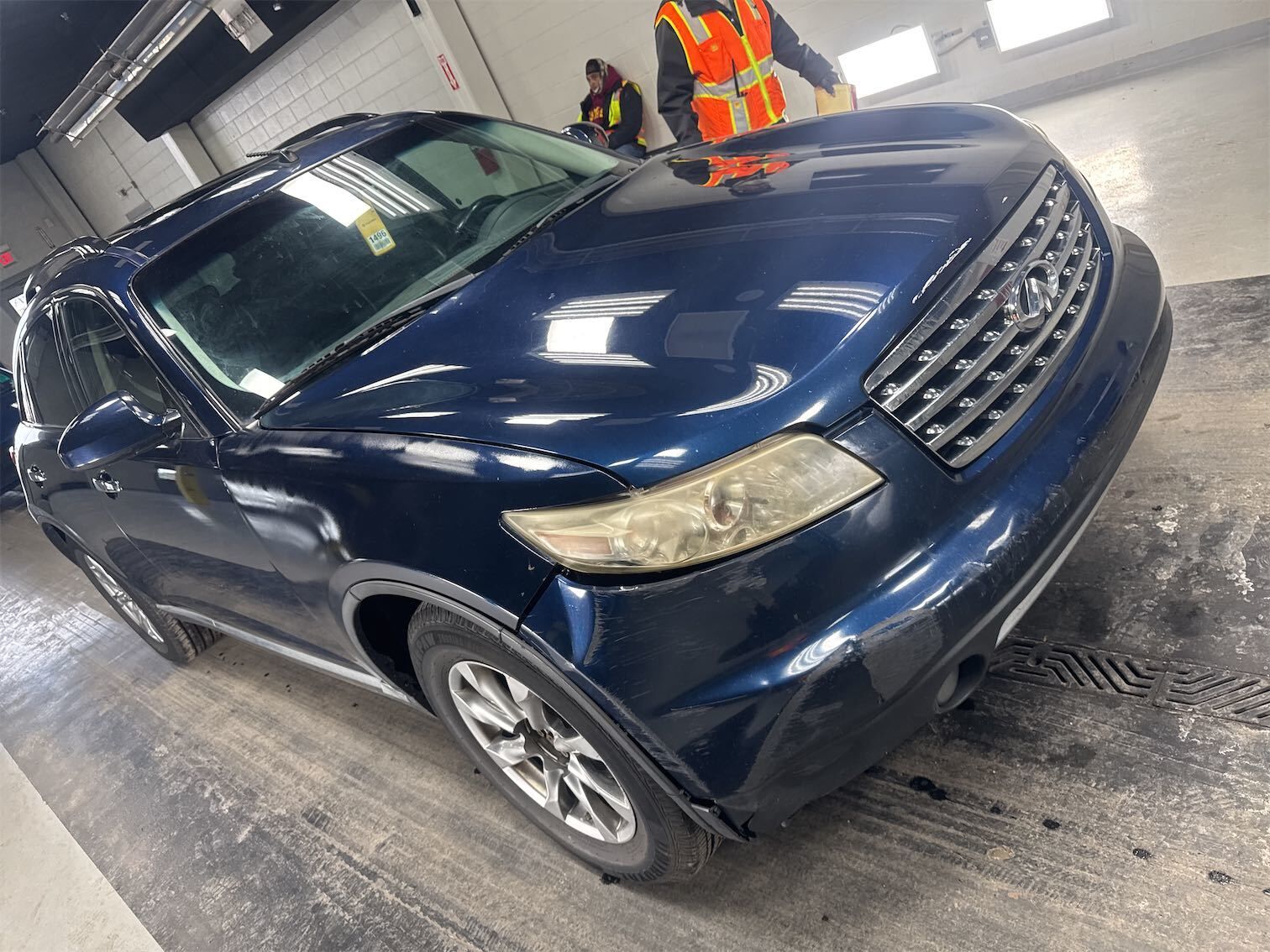 Infiniti FX35