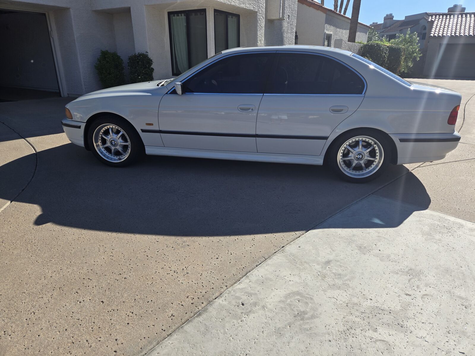 BMW 540i