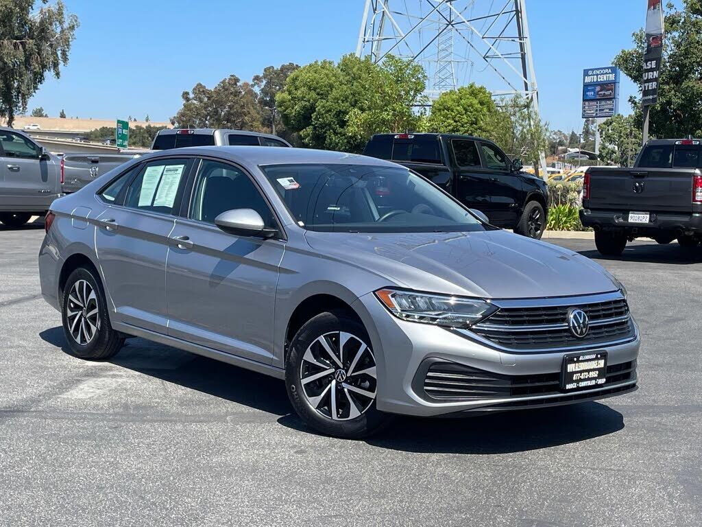 2024 VOLKSWAGEN Jetta