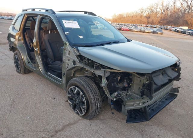 2025 SUBARU Forester