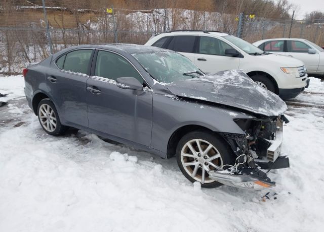 2013 LEXUS IS