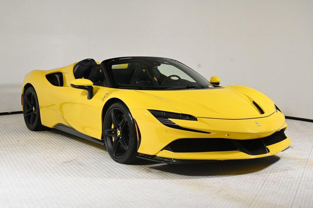 2022 FERRARI SF90 Spider