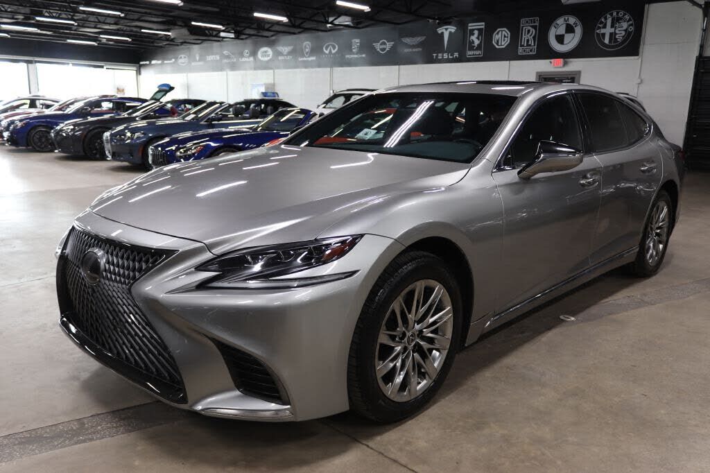 2018 LEXUS LS