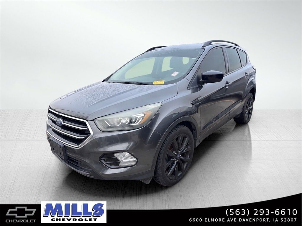 2017 FORD Escape
