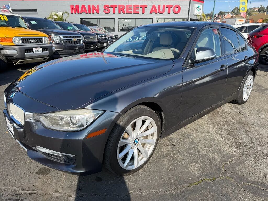 2012 BMW 3 Series
