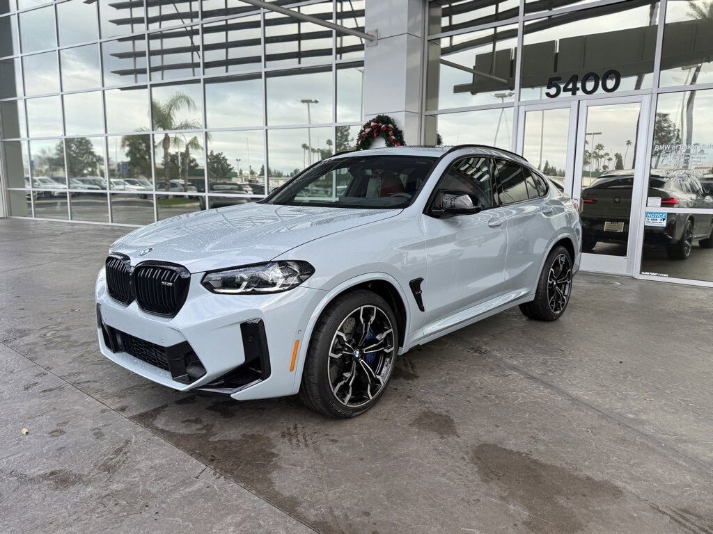 2025 BMW X4