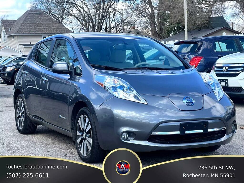 2015 NISSAN Leaf