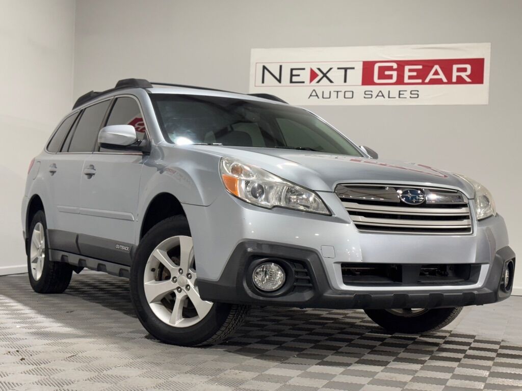 2013 SUBARU Outback