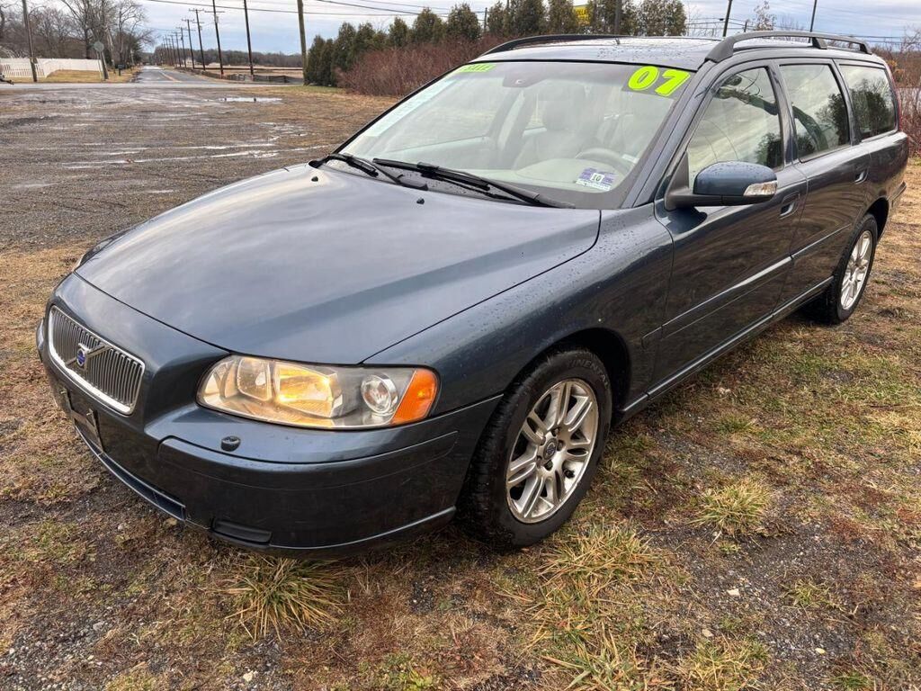 2007 VOLVO V70