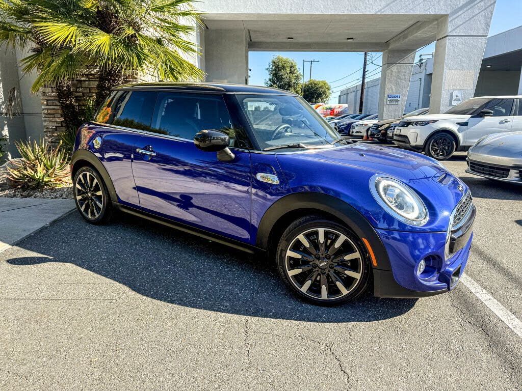 2021 MINI Cooper