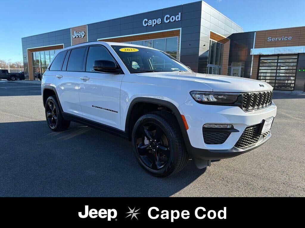 2025 JEEP Grand Cherokee
