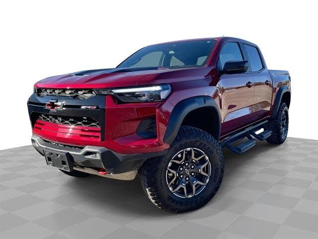 2025 CHEVROLET Colorado