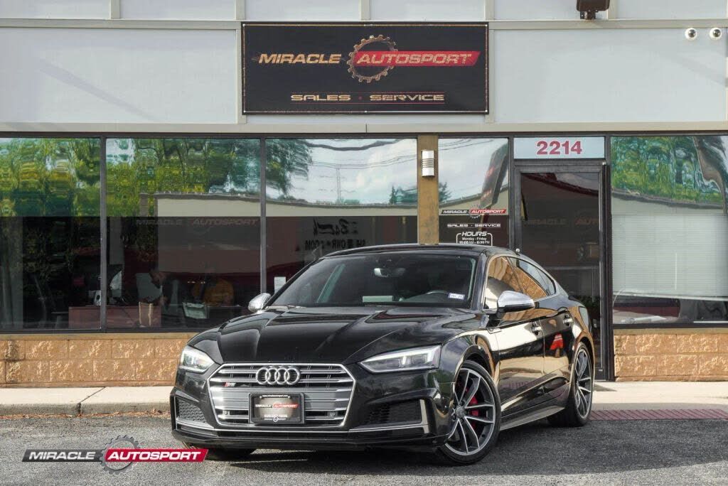 2018 AUDI S5
