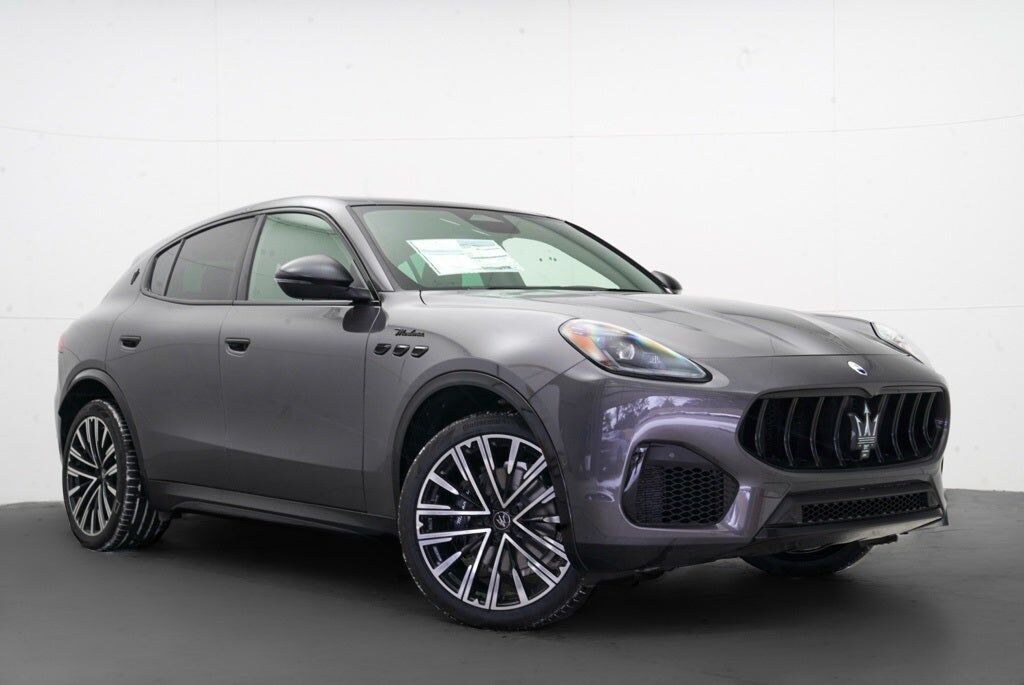 2025 MASERATI Grecale