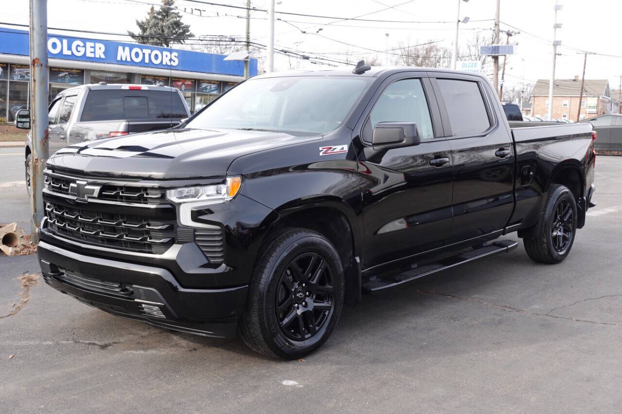 2024 CHEVROLET Silverado