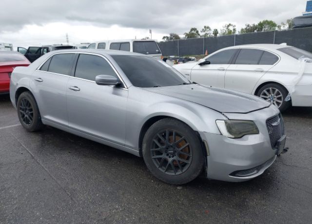 2017 CHRYSLER 300