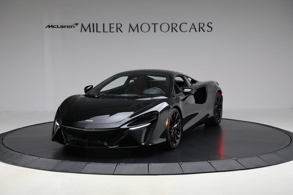 2024 MCLAREN ARTURA