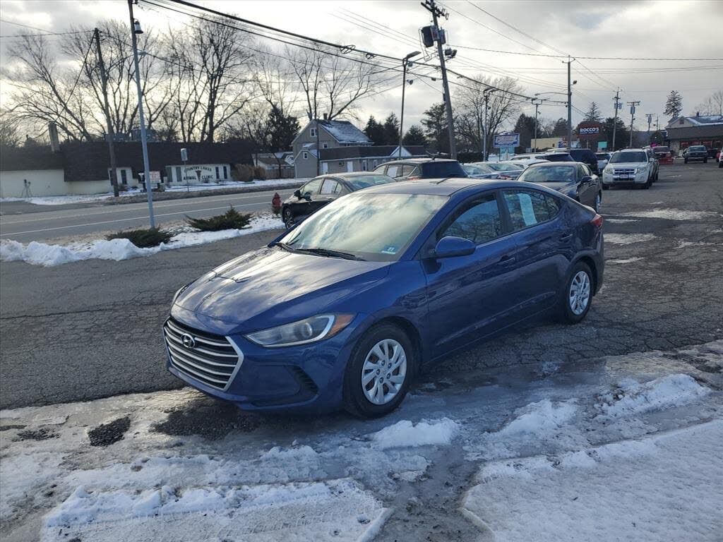 2018 HYUNDAI Elantra