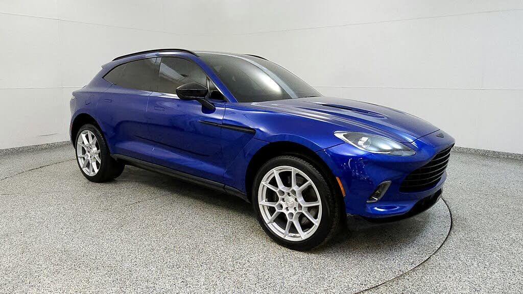2021 ASTON MARTIN DBX