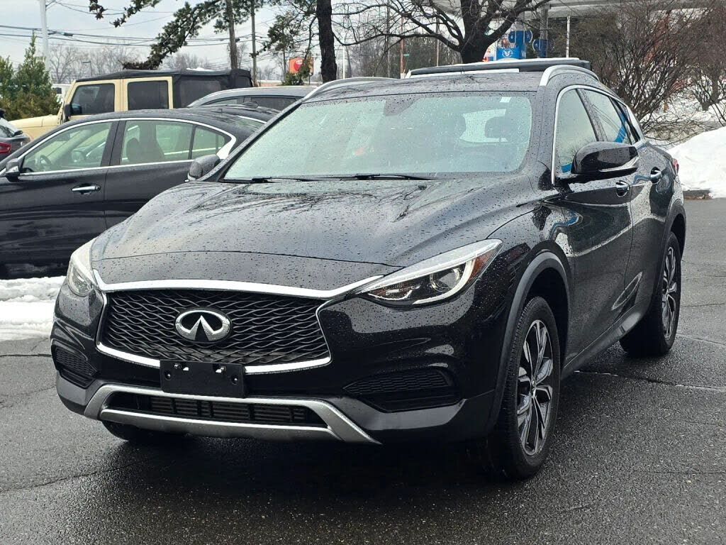 2017 Infiniti QX30