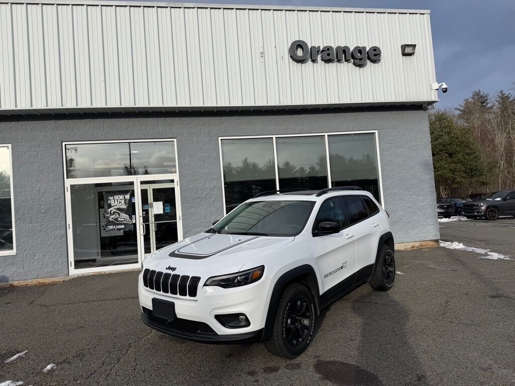 2022 JEEP Cherokee