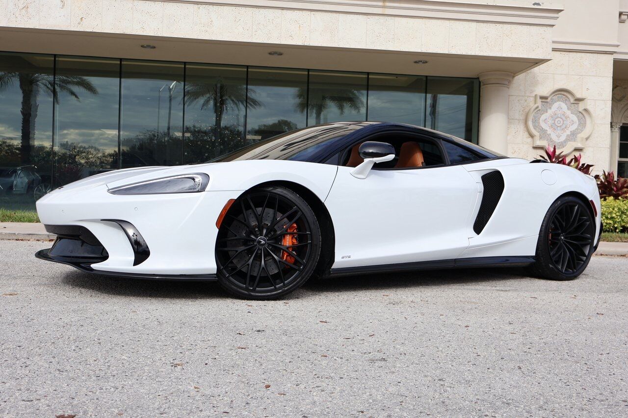 2025 MCLAREN GTS