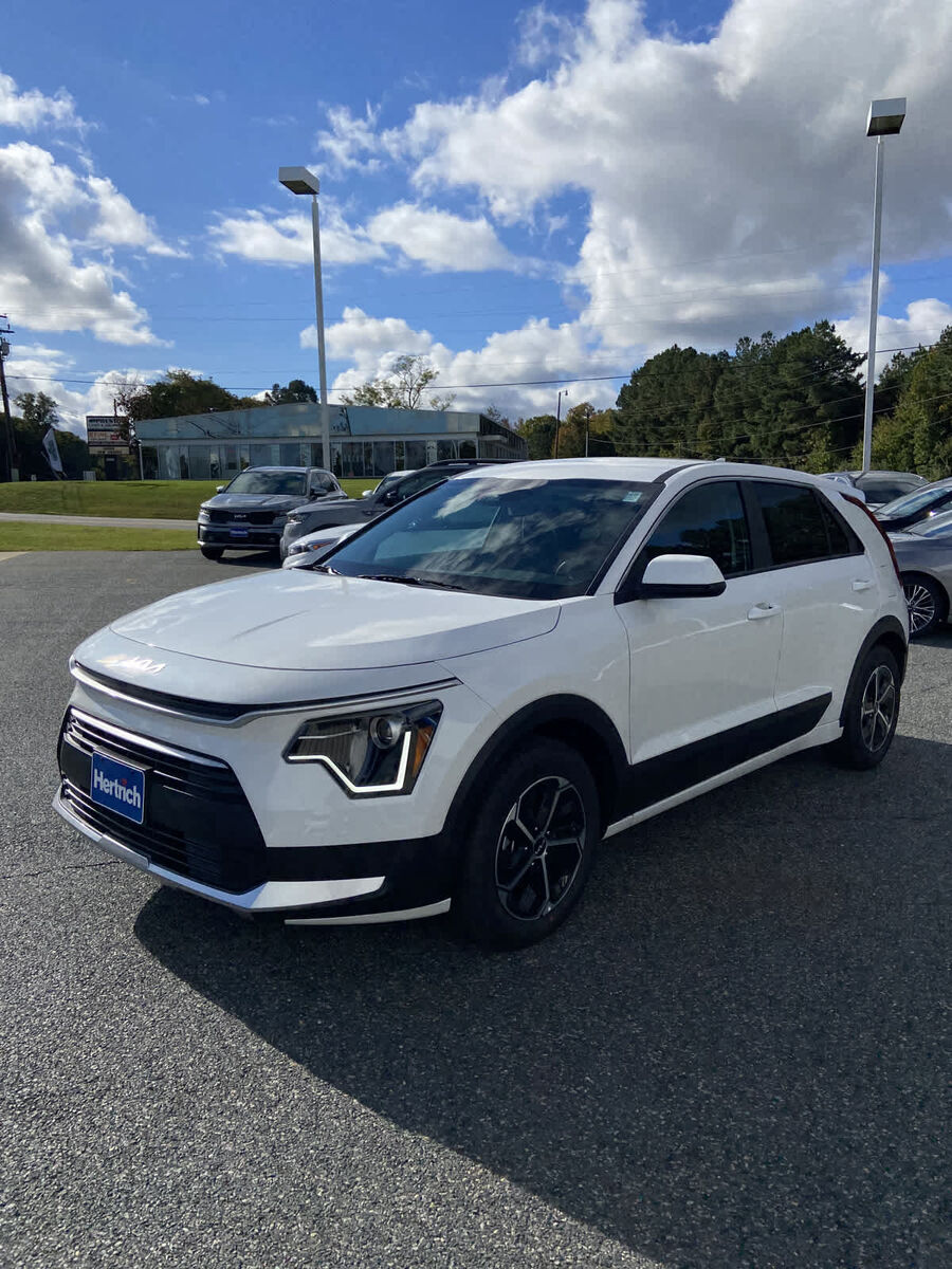 2024 KIA Niro